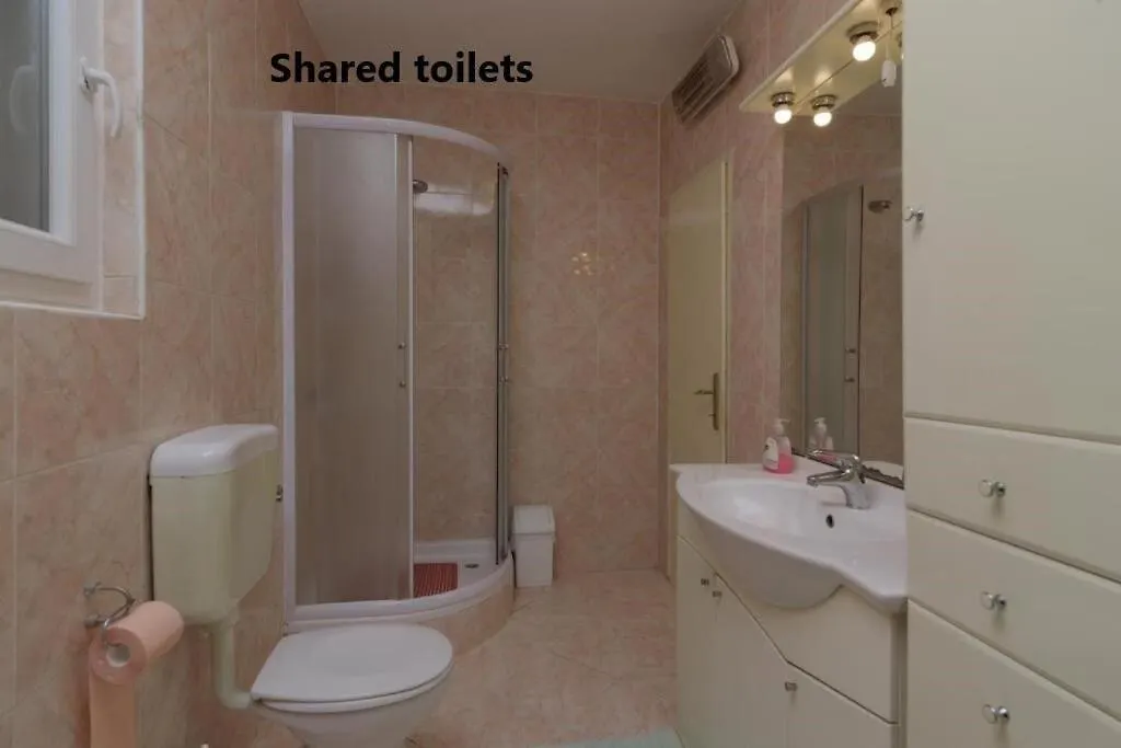 Rooms Mirjana Trogir